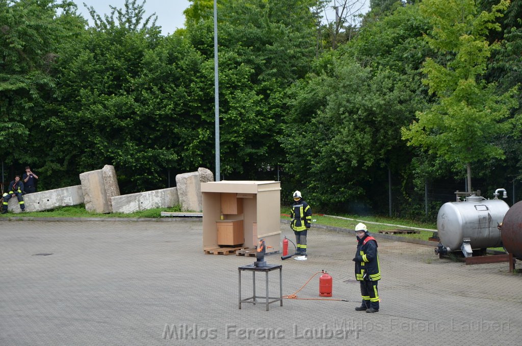 Tag der Offenen Tuer BF Koeln Weidenpesch Scheibenstr P171.JPG